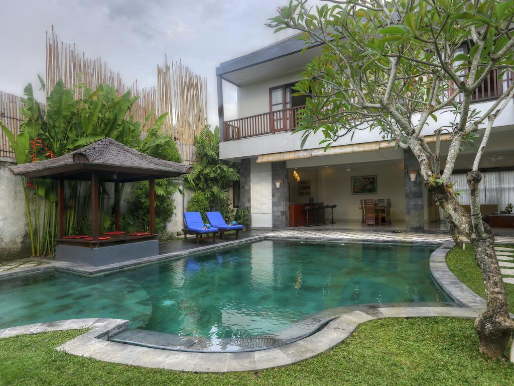 Villa Fanisa Kuta Lombok Rum bild
