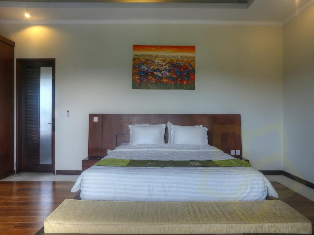 Villa Fanisa Kuta Lombok Rum bild